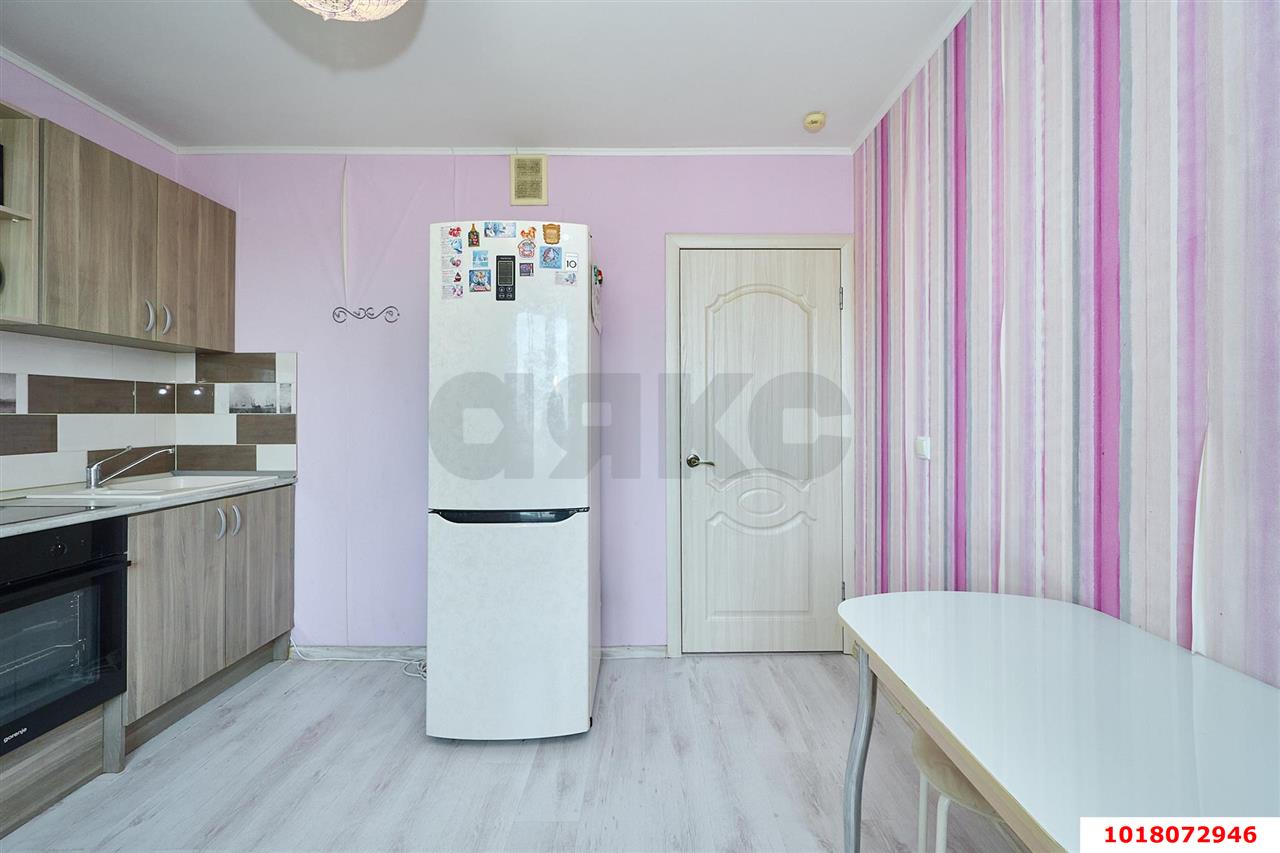 Фото №4: 1-комнатная квартира <span class="whitespace-nowrap">46 м²</span>, <span class="whitespace-nowrap">16/16 эт.</span> - Краснодар, Прикубанский внутригородской округ, мкр. Микрохирургии глаза, ул. Академика Лукьяненко, 26/1