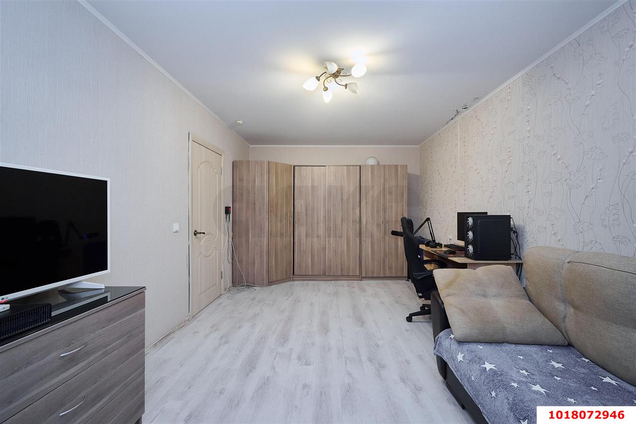 Фото №2: 1-комнатная квартира <span class="whitespace-nowrap">46 м²</span>, <span class="whitespace-nowrap">16/16 эт.</span> - Краснодар, Прикубанский внутригородской округ, мкр. Микрохирургии глаза, ул. Академика Лукьяненко, 26/1