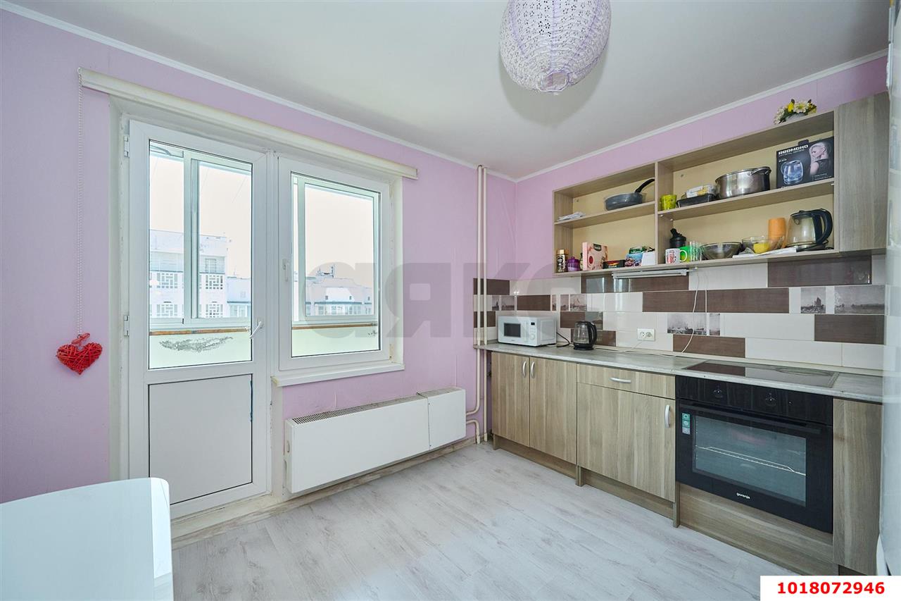 Фото №3: 1-комнатная квартира <span class="whitespace-nowrap">46 м²</span>, <span class="whitespace-nowrap">16/16 эт.</span> - Краснодар, Прикубанский внутригородской округ, мкр. Микрохирургии глаза, ул. Академика Лукьяненко, 26/1