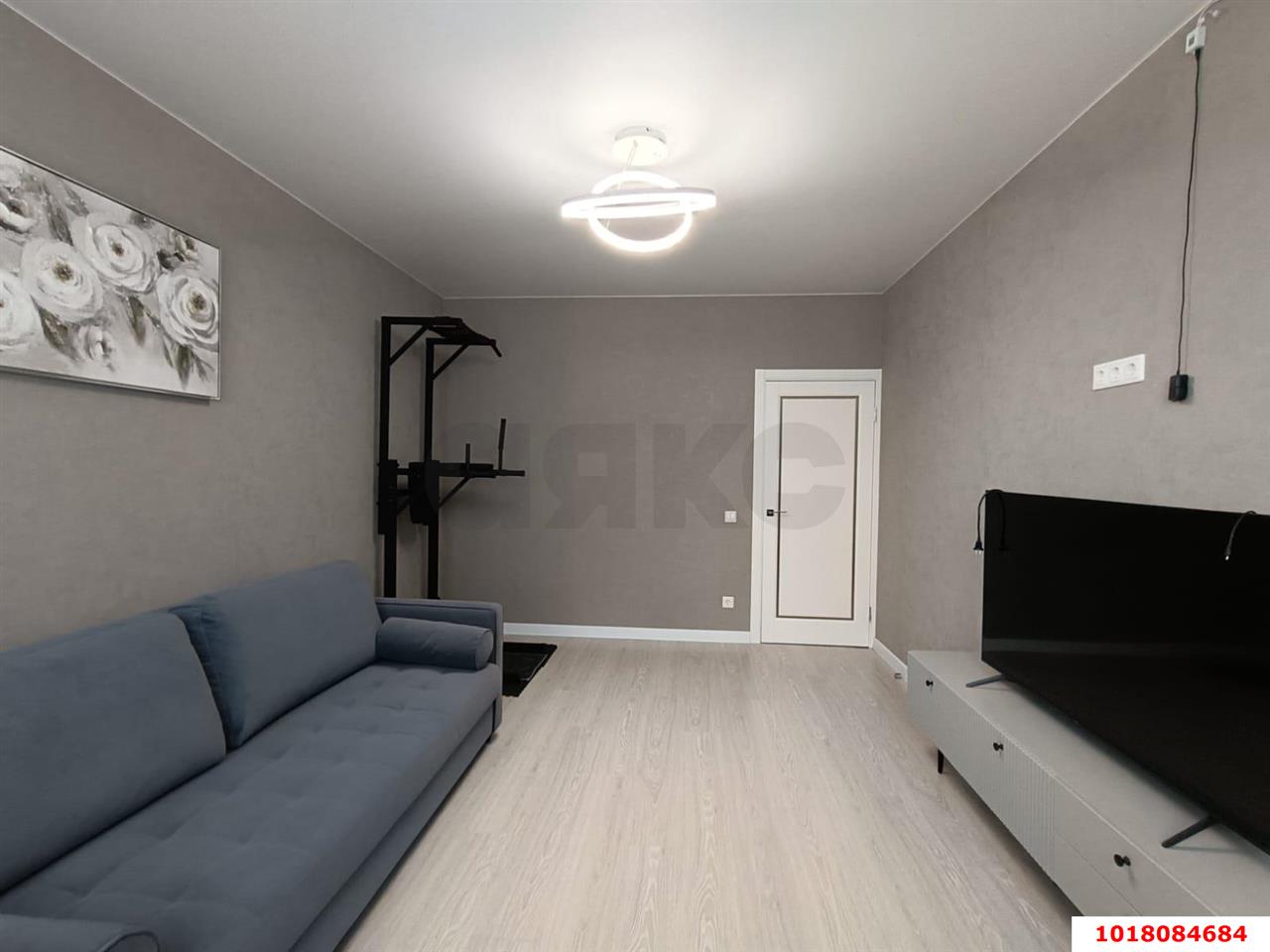 Фото №4: 1-комнатная квартира <span class="whitespace-nowrap">40 м²</span>, <span class="whitespace-nowrap">17/22 эт.</span> - Краснодар, Карасунский внутригородской округ, мкр. Почтовый, ул. имени Валерия Гассия, 3