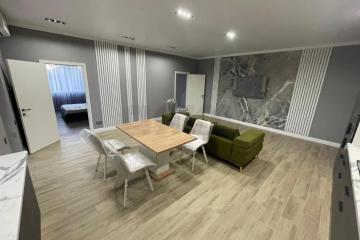 Фото №1: Дом <span class="whitespace-nowrap">246 м²</span>, <span class="whitespace-nowrap">1 эт.</span> - Краснодар, мкр. Отделение № 1 ОПХ Колос, ул. Придорожная, 3