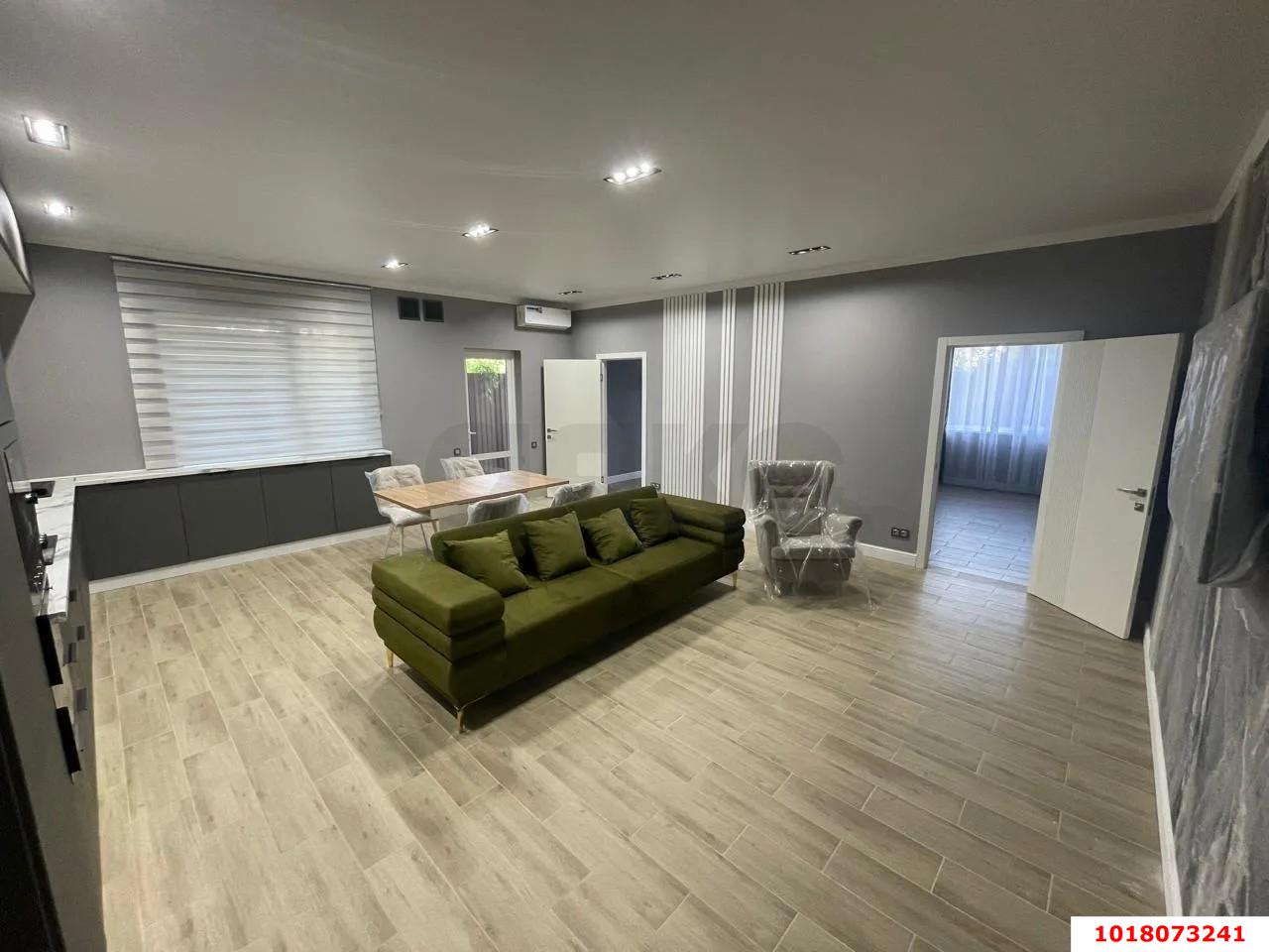 Фото №4: Дом <span class="whitespace-nowrap">246 м²</span> <span class="whitespace-nowrap">+ 8.4 сот.</span>, <span class="whitespace-nowrap">1 эт.</span> - Краснодар, Прикубанский внутригородской округ, мкр. Отделение № 1 ОПХ Колос, ул. Придорожная, 3