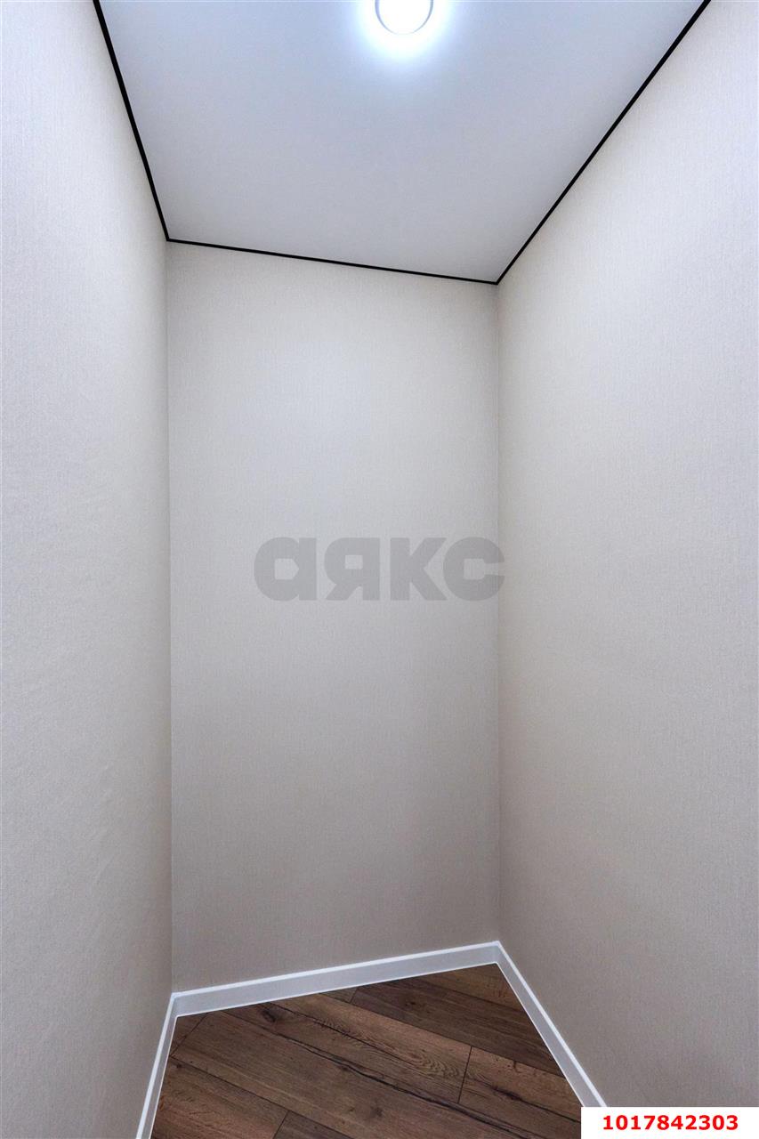 Фото №10: 1-комнатная квартира <span class="whitespace-nowrap">36 м²</span>, <span class="whitespace-nowrap">19/24 эт.</span> - Краснодар, Прикубанский внутригородской округ, Прикубанский внутригородской округ, ЖК Лучший, ЖК Лучший, имени Петра Метальникова, мкр. имени Петра Метальникова, ул. Петра Метальникова, 36
