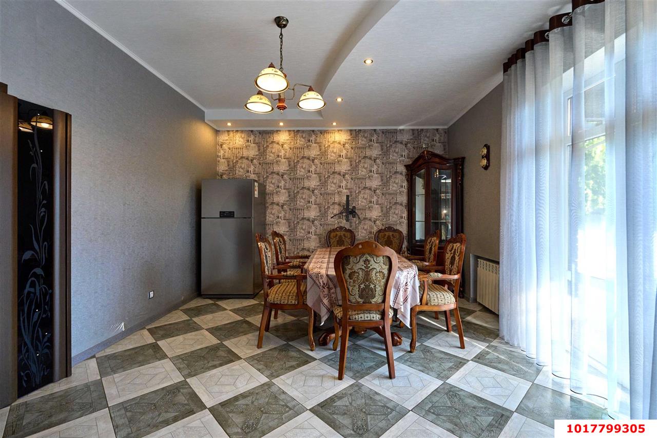 Фото №5: Дом <span class="whitespace-nowrap">161 м²</span> <span class="whitespace-nowrap">+ 4 сот.</span>, <span class="whitespace-nowrap">2 эт.</span> - Краснодар, Прикубанский внутригородской округ, мкр. Северный, ул. Гиагинская, 14/1