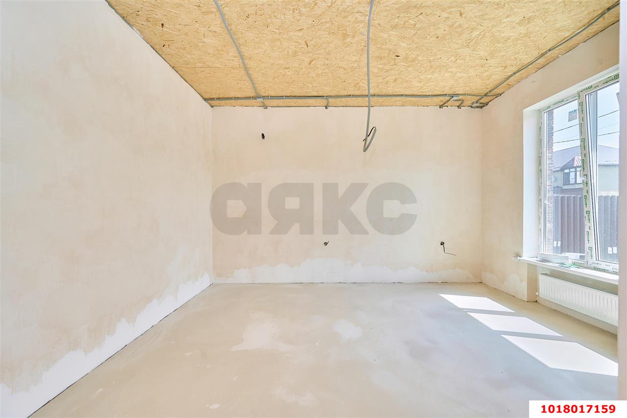 Фото №4: Дом <span class="whitespace-nowrap">170 м²</span> <span class="whitespace-nowrap">+ 4 сот.</span>, <span class="whitespace-nowrap">1 эт.</span> - Новая Адыгея, ул. Майкопская, 50