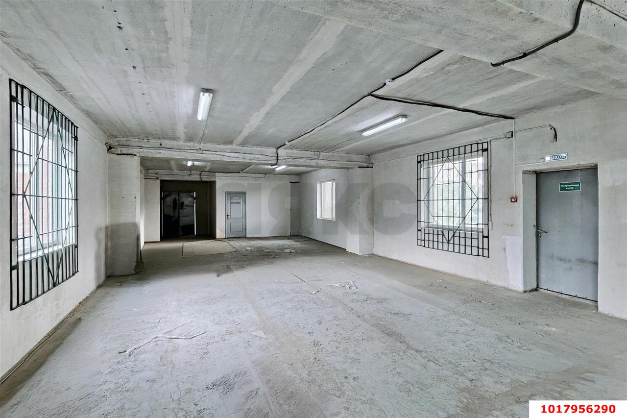 Фото №16: Коммерция <span class="whitespace-nowrap">370 м²</span>, <span class="whitespace-nowrap">2/2 эт.</span> - Краснодар, Карасунский внутригородской округ, мкр. Хлопчато-бумажный Комбинат, ул. Сормовская, 7