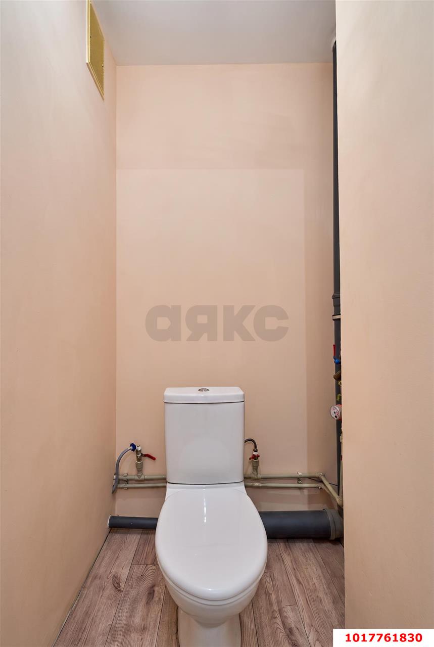 Фото №12: 2-комнатная квартира <span class="whitespace-nowrap">62 м²</span>, <span class="whitespace-nowrap">6/16 эт.</span> - Краснодар, Прикубанский внутригородской округ, мкр. Восточно-Кругликовский, ул. Героя А.А. Аверкиева, 10