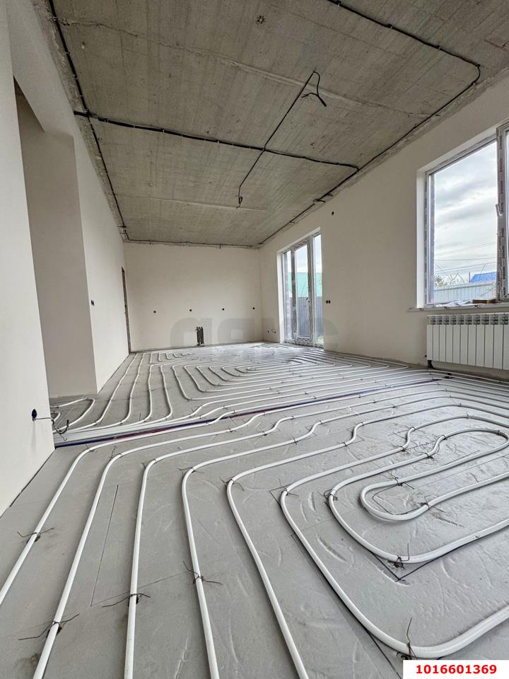 Фото №10: Дом <span class="whitespace-nowrap">180 м²</span> <span class="whitespace-nowrap">+ 4.5 сот.</span>, <span class="whitespace-nowrap">2 эт.</span> - Елизаветинская, Прикубанский внутригородской округ, мкр. СНТ Горизонт, ул. Вишнёвая