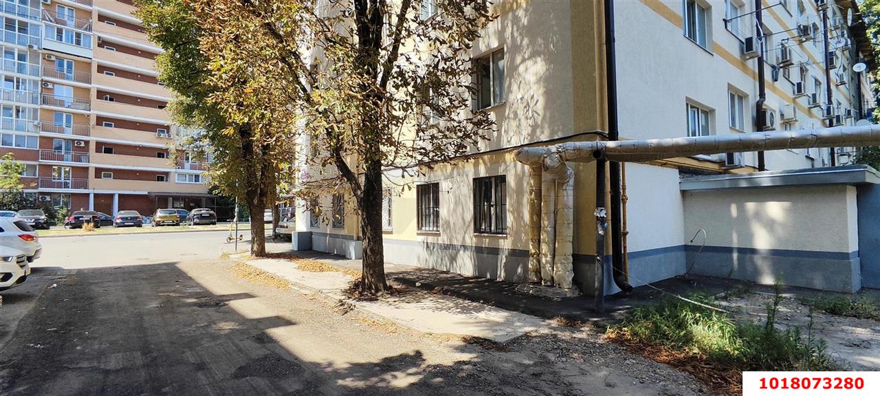 Фото №1: Комната <span class="whitespace-nowrap">18 м²</span>, <span class="whitespace-nowrap">5/5 эт.</span> - Краснодар, Прикубанский внутригородской округ, мкр. 9-й километр, ул. Циолковского, 18