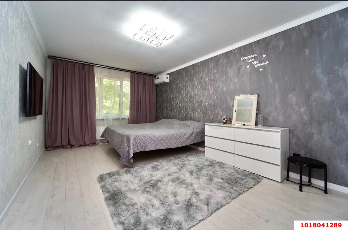 Фото №5: 3-комнатная квартира <span class="whitespace-nowrap">81 м²</span>, <span class="whitespace-nowrap">1/16 эт.</span> - Краснодар, Прикубанский внутригородской округ, мкр. Московский, ул. Карякина, 27