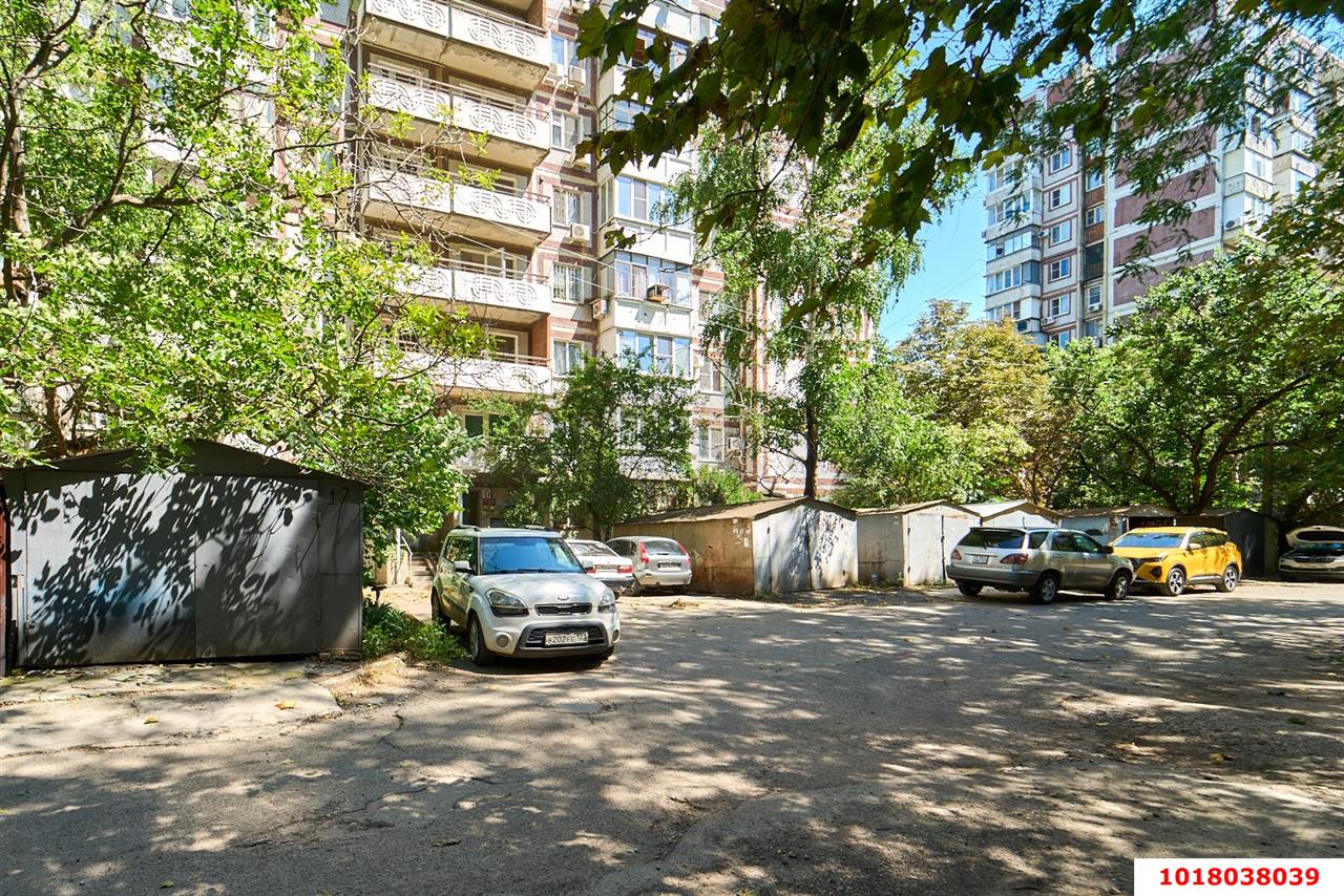 Фото №14: 2-комнатная квартира <span class="whitespace-nowrap">54 м²</span>, <span class="whitespace-nowrap">11/12 эт.</span> - Краснодар, Прикубанский внутригородской округ, мкр. 40 лет Победы, ул. имени 40-летия Победы, 146/9