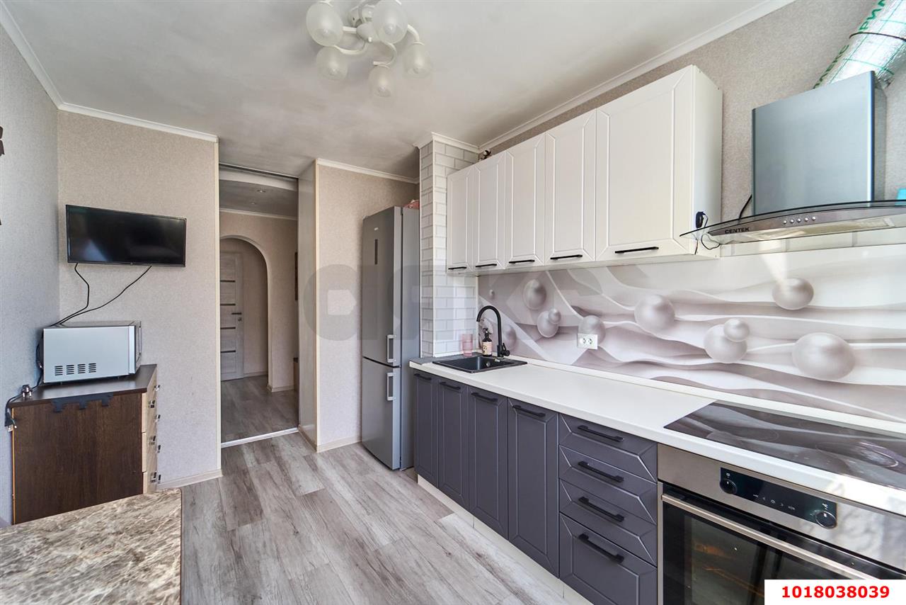 Фото №7: 2-комнатная квартира <span class="whitespace-nowrap">54 м²</span>, <span class="whitespace-nowrap">11/12 эт.</span> - Краснодар, Прикубанский внутригородской округ, мкр. 40 лет Победы, ул. имени 40-летия Победы, 146/9