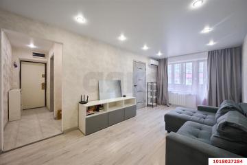 Фото №1: 2-комнатная квартира <span class="whitespace-nowrap">45 м²</span>, <span class="whitespace-nowrap">5/5 эт.</span> - Краснодар, мкр. Табачная Фабрика, ул. Радищева, 5