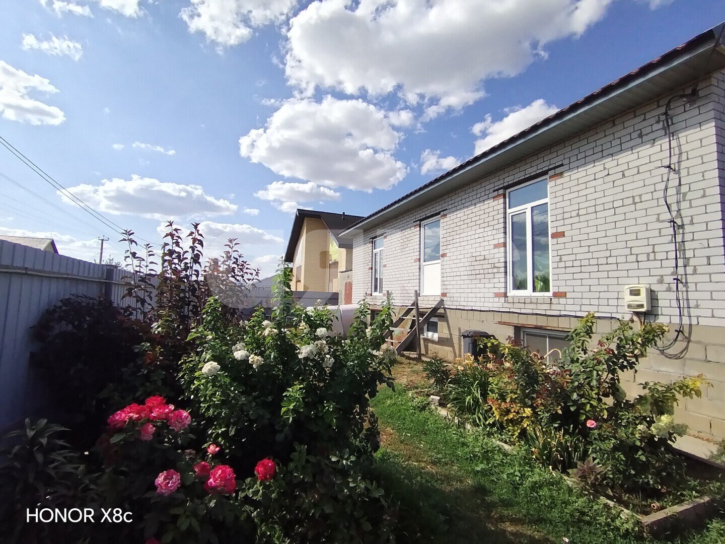Фото №5: Дом <span class="whitespace-nowrap">120 м²</span> <span class="whitespace-nowrap">+ 6 сот.</span>, <span class="whitespace-nowrap">2 эт.</span> - Волгоград, Краснооктябрьский, мкр. Солнечный, ул. Полянка, 28