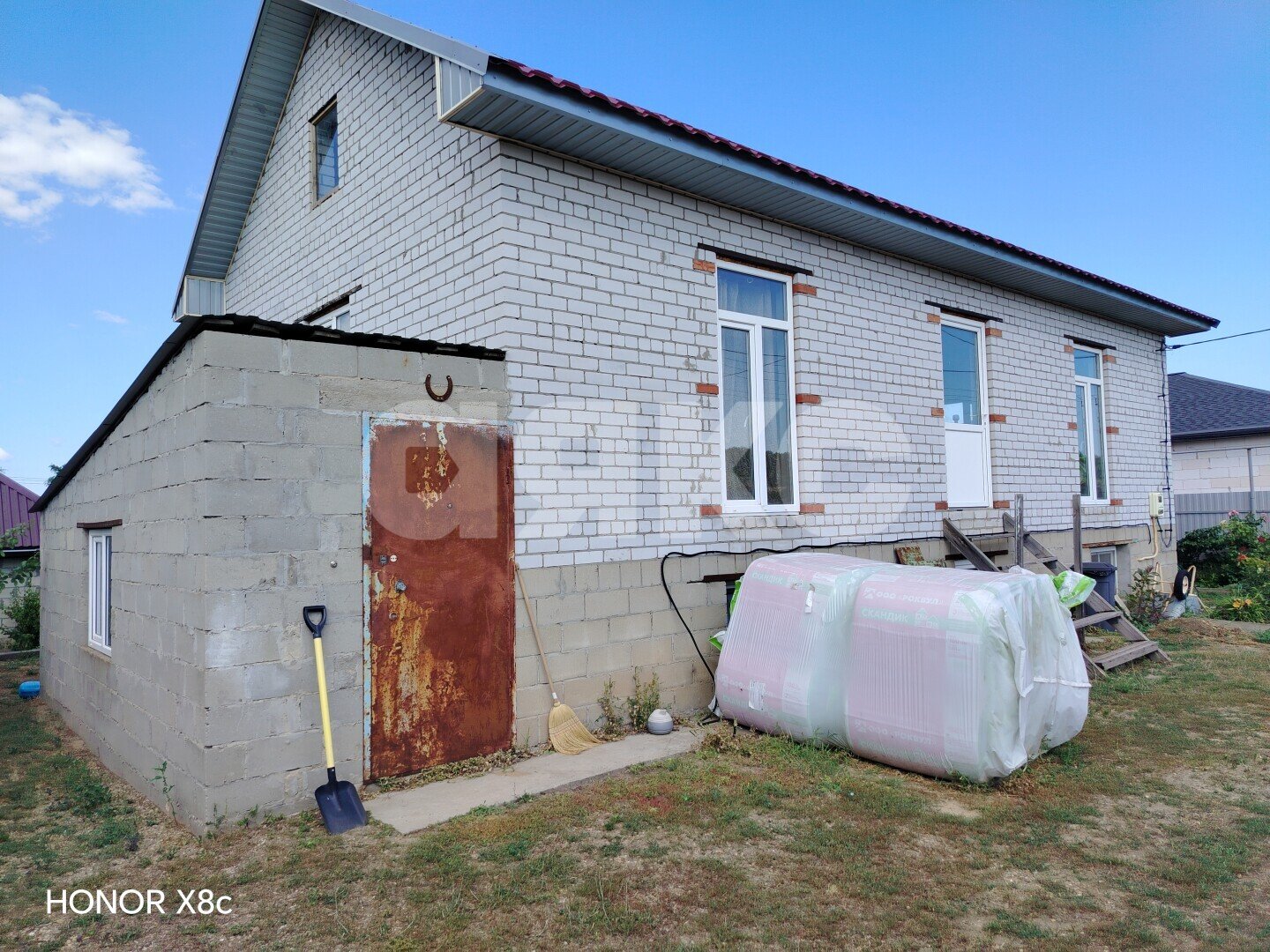 Фото №3: Дом <span class="whitespace-nowrap">120 м²</span> <span class="whitespace-nowrap">+ 6 сот.</span>, <span class="whitespace-nowrap">2 эт.</span> - Волгоград, Краснооктябрьский, мкр. Солнечный, ул. Полянка, 28