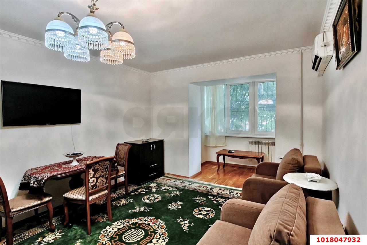 Фото №6: 1-комнатная квартира <span class="whitespace-nowrap">40 м²</span>, <span class="whitespace-nowrap">2/9 эт.</span> - Краснодар, Центральный внутригородской округ, мкр. Центральный, ул. Митрофана Седина, 175