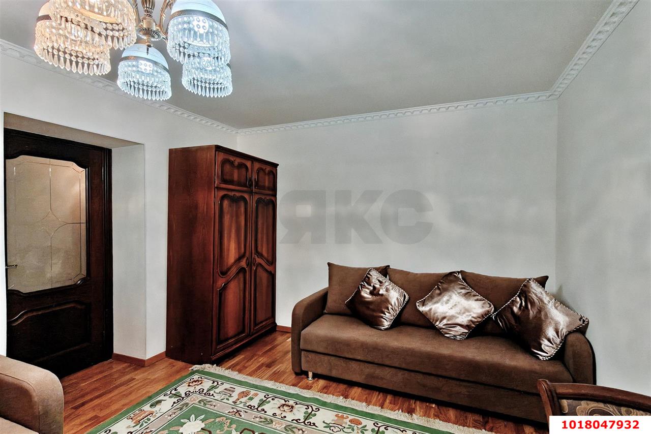 Фото №9: 1-комнатная квартира <span class="whitespace-nowrap">40 м²</span>, <span class="whitespace-nowrap">2/9 эт.</span> - Краснодар, Центральный внутригородской округ, мкр. Центральный, ул. Митрофана Седина, 175