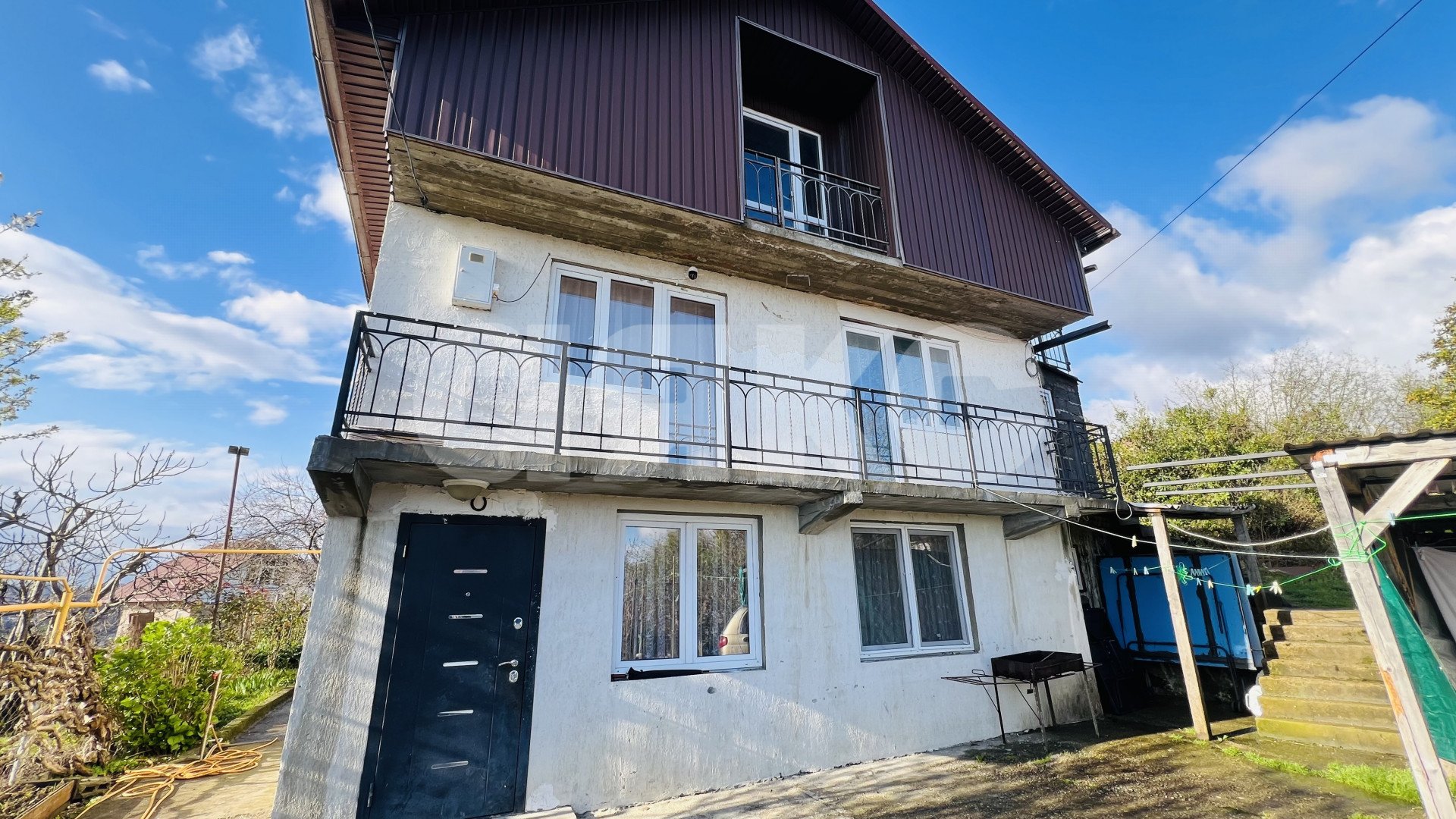 Фото №4: Дом <span class="whitespace-nowrap">195 м²</span> <span class="whitespace-nowrap">+ 9.77 сот.</span>, <span class="whitespace-nowrap">2 эт.</span> - Верхний Юрт, р. Хостинский, ул. Абовяна, 77