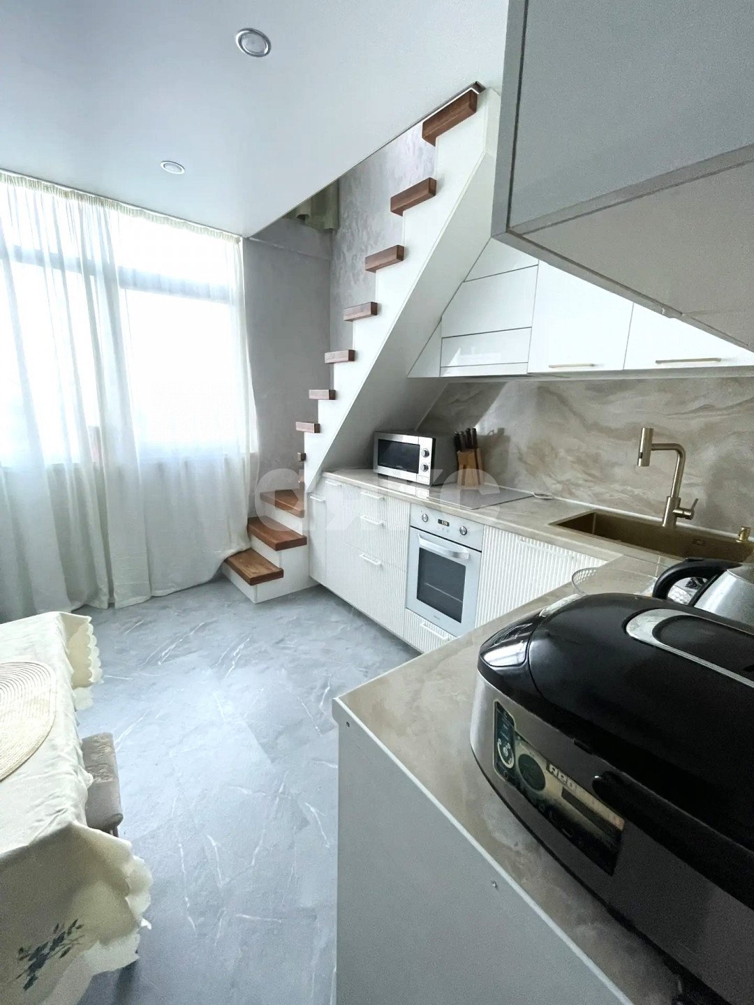 Фото №4: 2-комнатная квартира <span class="whitespace-nowrap">47 м²</span>, <span class="whitespace-nowrap">2/4 эт.</span> - Сочи, Центральный, мкр. Донская, ул. Прохлада, 63