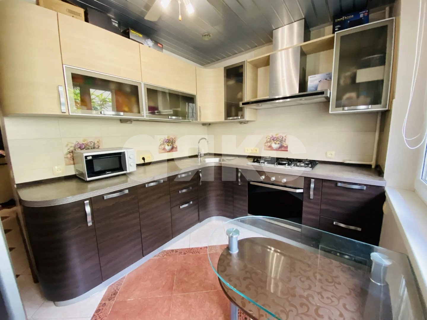 Фото №1: 2-комнатная квартира <span class="whitespace-nowrap">50 м²</span>, <span class="whitespace-nowrap">2/5 эт.</span> - Сочи, Центральный, мкр. Донская, ул. Виноградная, 152