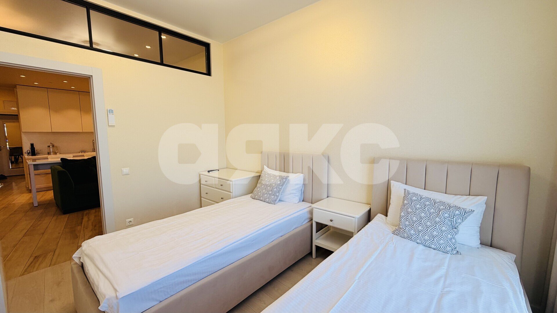 Фото №6: Апартаменты <span class="whitespace-nowrap">59 м²</span>, <span class="whitespace-nowrap">9/17 эт.</span> - Сочи, р. Центральный, пр-кт Курортный, 59
