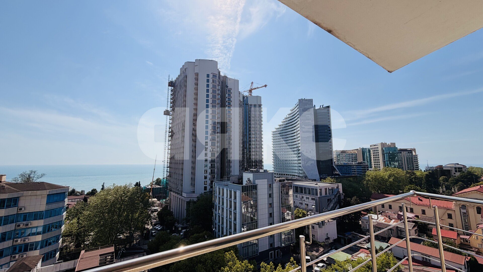 Фото №25: Апартаменты <span class="whitespace-nowrap">59 м²</span>, <span class="whitespace-nowrap">9/17 эт.</span> - Сочи, р. Центральный, пр-кт Курортный, 59