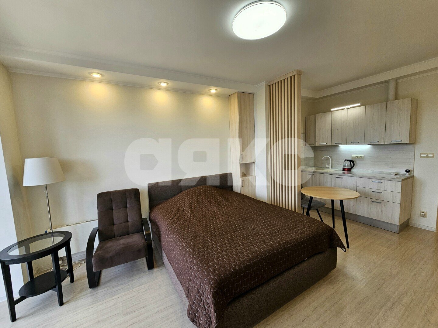 Фото №2: Студия <span class="whitespace-nowrap">29 м²</span>, <span class="whitespace-nowrap">5/18 эт.</span> - Сочи, р. Центральный, ул. Войкова, 27