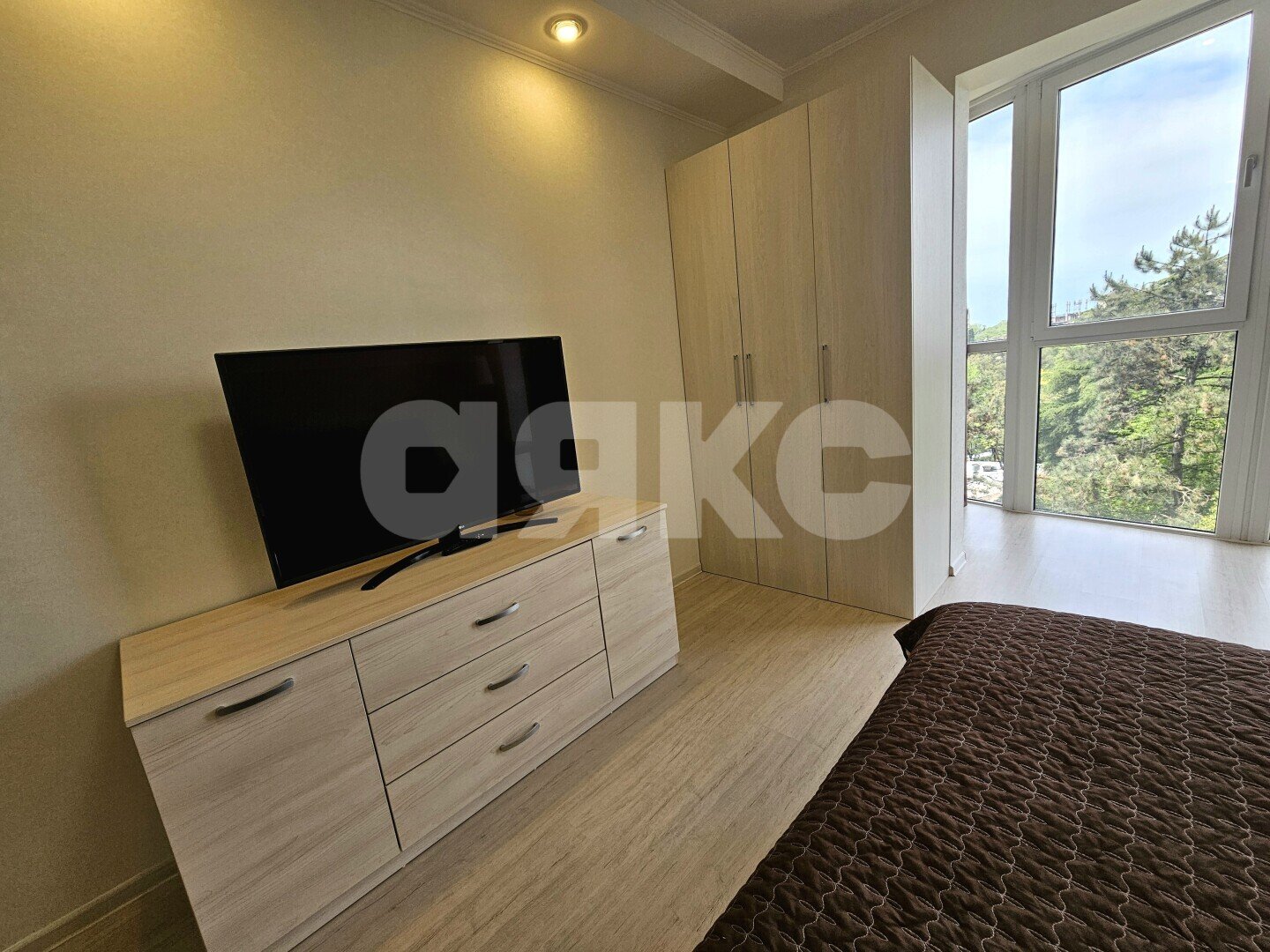 Фото №5: Студия <span class="whitespace-nowrap">29 м²</span>, <span class="whitespace-nowrap">5/18 эт.</span> - Сочи, р. Центральный, ул. Войкова, 27