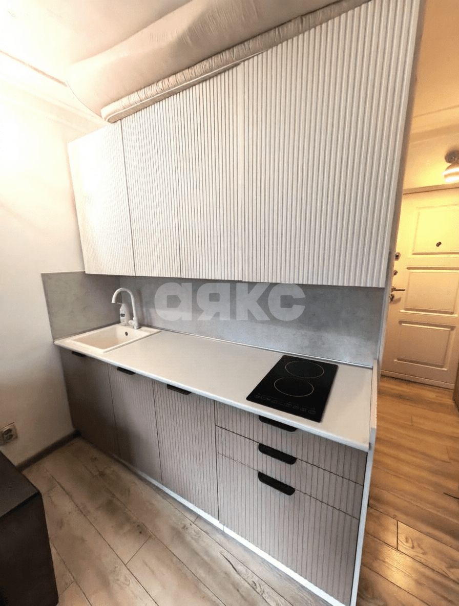 Фото №4: Студия <span class="whitespace-nowrap">18 м²</span>, <span class="whitespace-nowrap">4/5 эт.</span> - Сочи, Центральный, мкр. Донская, ул. Донская, 19