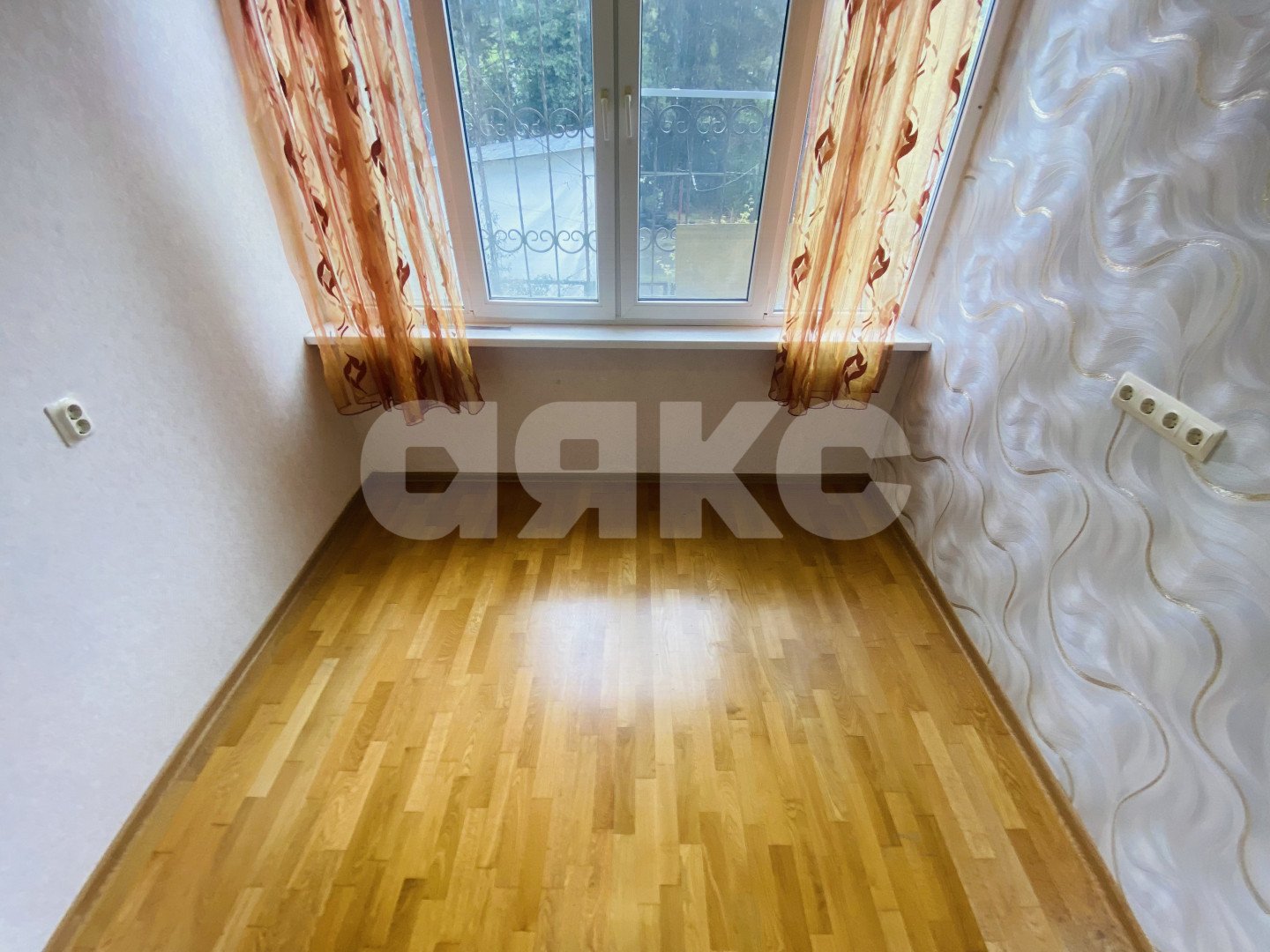 Фото №7: Студия <span class="whitespace-nowrap">24 м²</span>, <span class="whitespace-nowrap">1/2 эт.</span> - Сочи, Хостинский, мкр. Яна Фабрициуса, ул. Яна Фабрициуса, 8