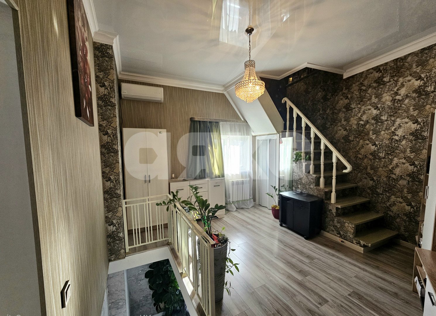 Фото №16: Апартаменты <span class="whitespace-nowrap">130 м²</span>, <span class="whitespace-nowrap">1/3 эт.</span> - Сочи, Центральный, мкр. Завокзальный, ул. Севастопольская, 10/4Б