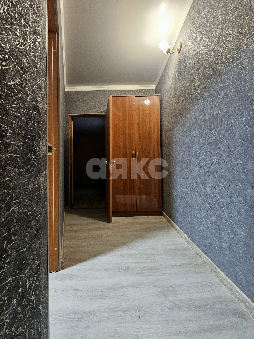Фото №23: Апартаменты <span class="whitespace-nowrap">130 м²</span>, <span class="whitespace-nowrap">1/3 эт.</span> - Сочи, Центральный, мкр. Завокзальный, ул. Севастопольская, 10/4Б