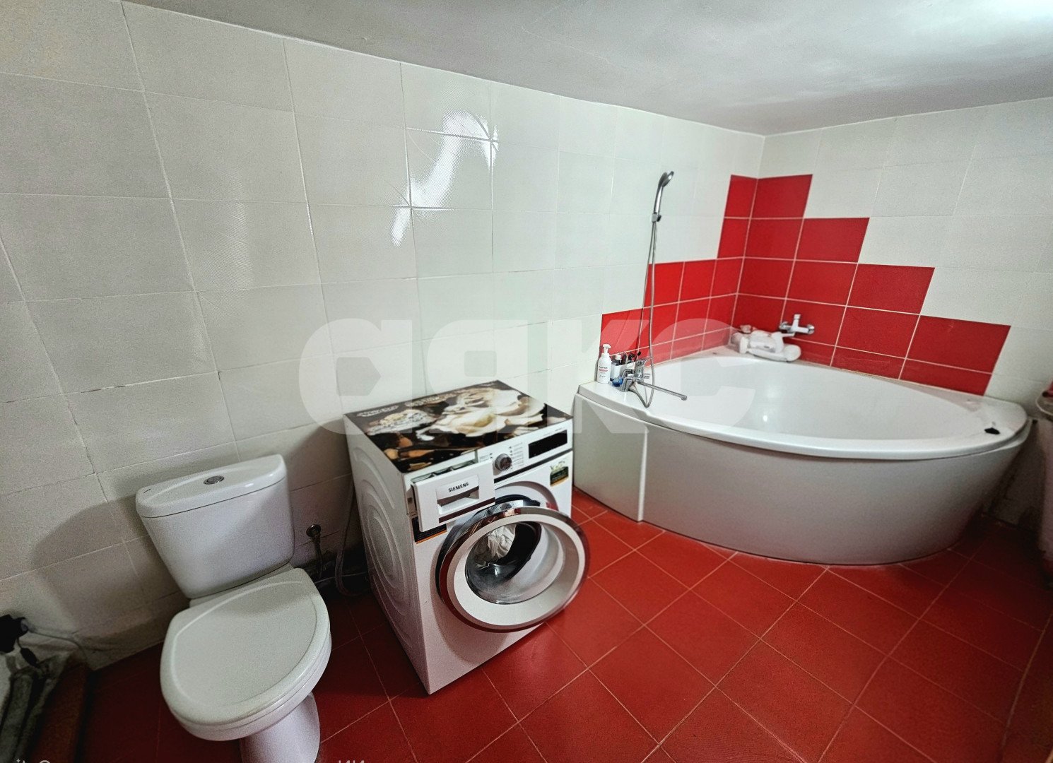 Фото №10: Апартаменты <span class="whitespace-nowrap">130 м²</span>, <span class="whitespace-nowrap">1/3 эт.</span> - Сочи, Центральный, мкр. Завокзальный, ул. Севастопольская, 10/4Б