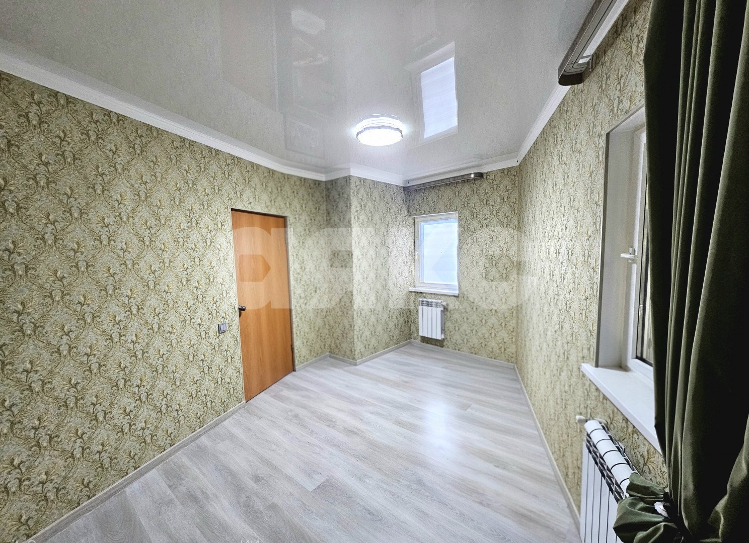 Фото №25: Апартаменты <span class="whitespace-nowrap">130 м²</span>, <span class="whitespace-nowrap">1/3 эт.</span> - Сочи, Центральный, мкр. Завокзальный, ул. Севастопольская, 10/4Б