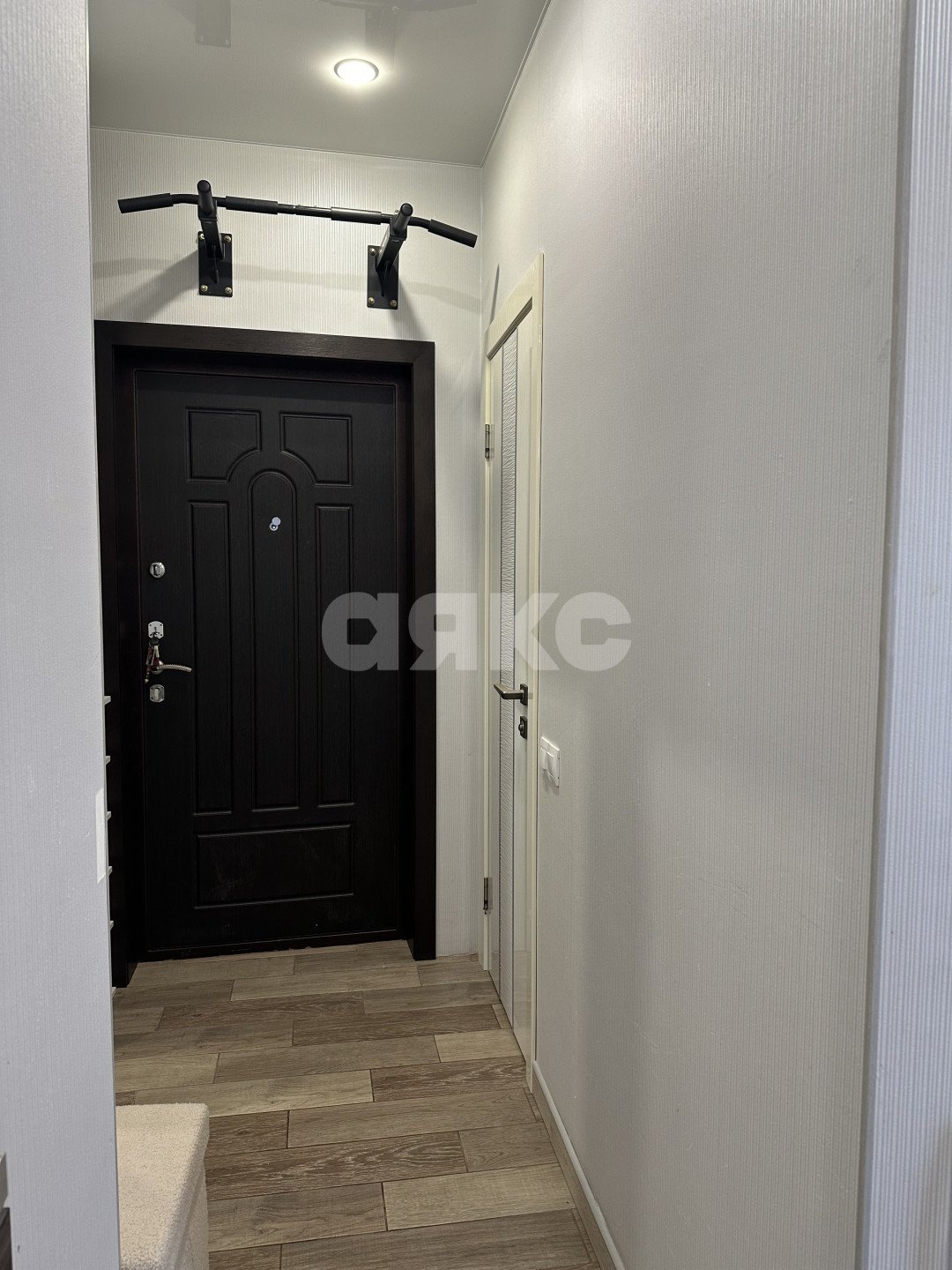 Фото №6: 1-комнатная квартира <span class="whitespace-nowrap">25 м²</span>, <span class="whitespace-nowrap">1/8 эт.</span> - Сочи, Хостинский, Приморье, мкр. Старая Мельница, пр-кт Курортный, 96/4