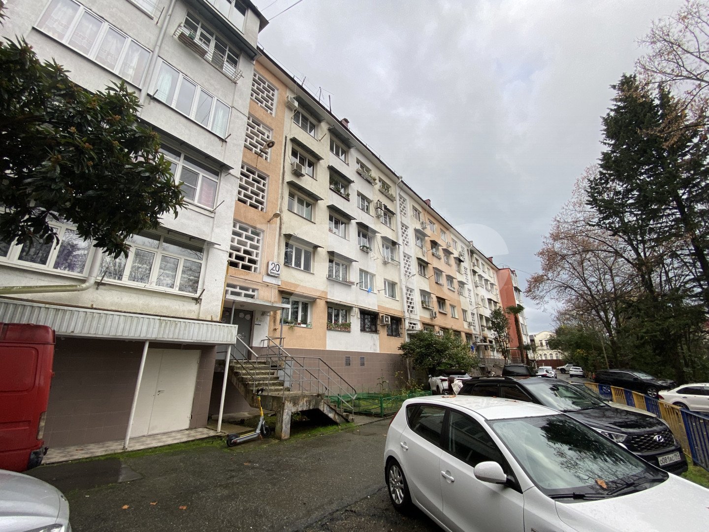 Фото №23: 3-комнатная квартира <span class="whitespace-nowrap">41 м²</span>, <span class="whitespace-nowrap">2/5 эт.</span> - Сочи, Центральный, мкр. Завокзальный, ул. Тоннельная, 20