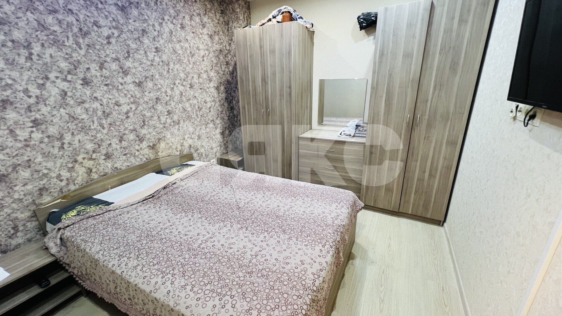 Фото №6: 1-комнатная квартира <span class="whitespace-nowrap">35 м²</span>, <span class="whitespace-nowrap">4/8 эт.</span> - Орёл-Изумруд, Адлерский, мкр. ЖК Голден Сити, ул. Петрозаводская, 26/3