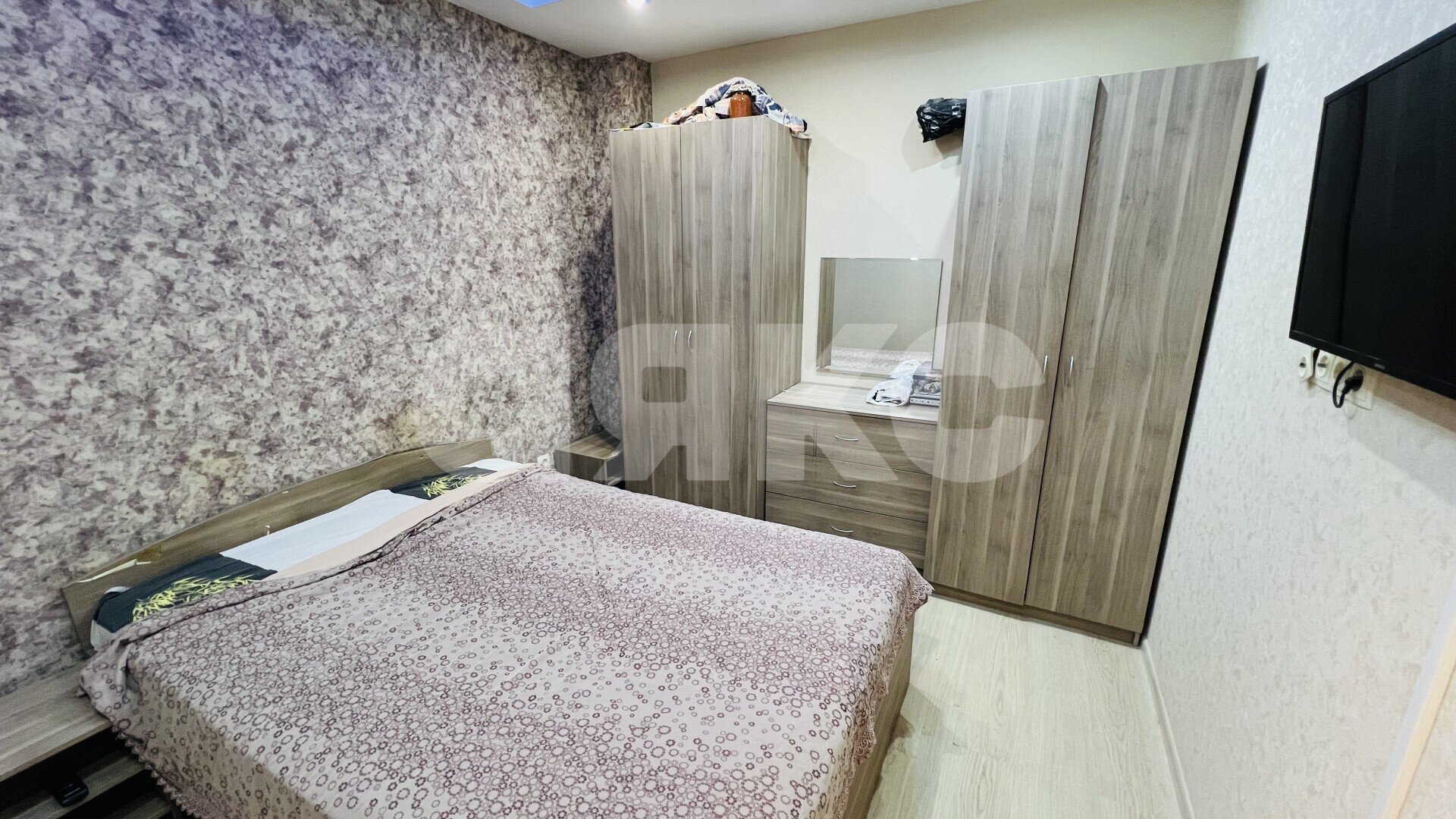Фото №6: 1-комнатная квартира <span class="whitespace-nowrap">35 м²</span>, <span class="whitespace-nowrap">4/8 эт.</span> - Орёл-Изумруд, Адлерский, мкр. ЖК Голден Сити, ул. Петрозаводская, 26/3