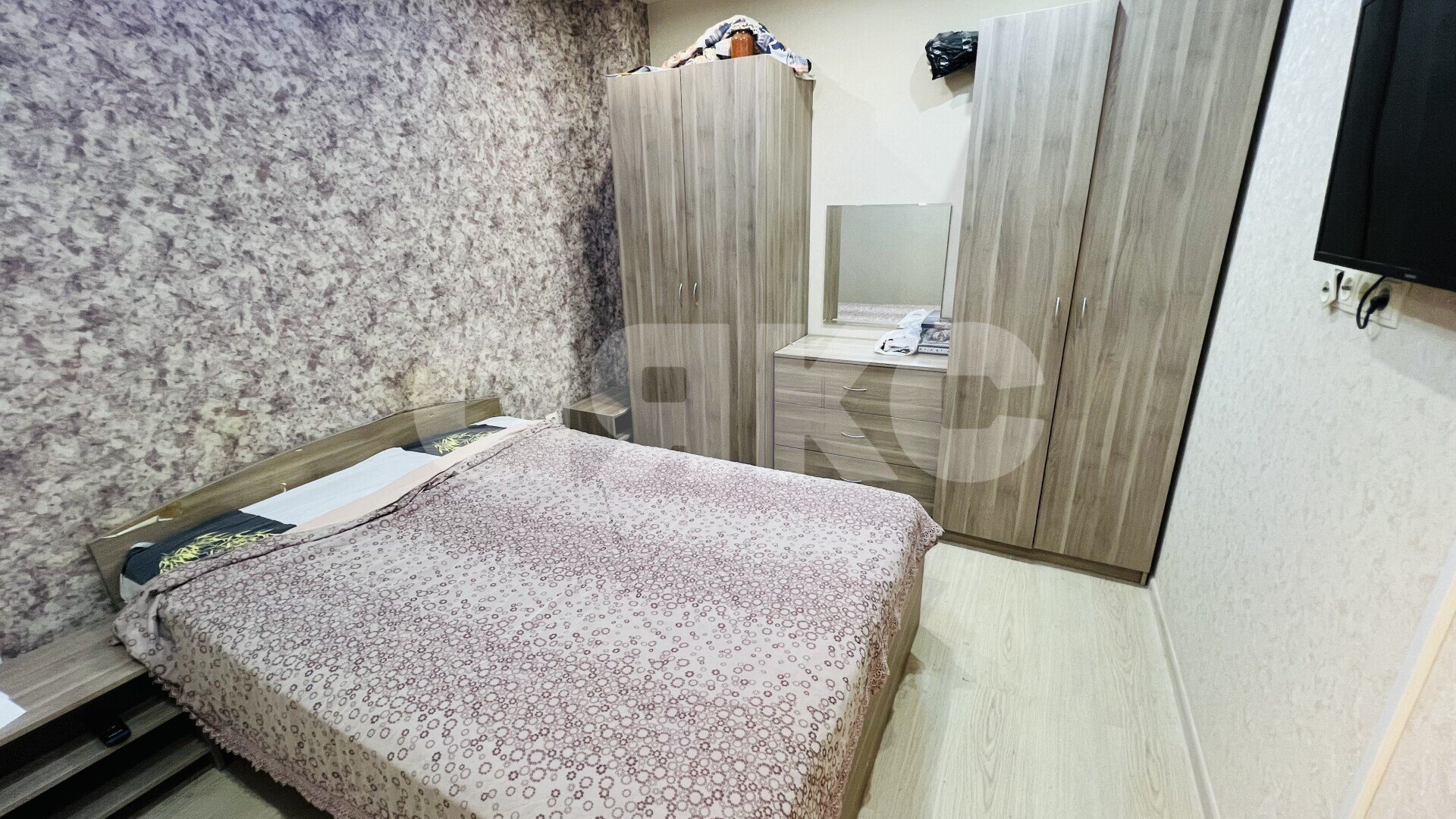 Фото №5: 1-комнатная квартира <span class="whitespace-nowrap">35 м²</span>, <span class="whitespace-nowrap">4/8 эт.</span> - Орёл-Изумруд, Адлерский, мкр. ЖК Голден Сити, ул. Петрозаводская, 26/3
