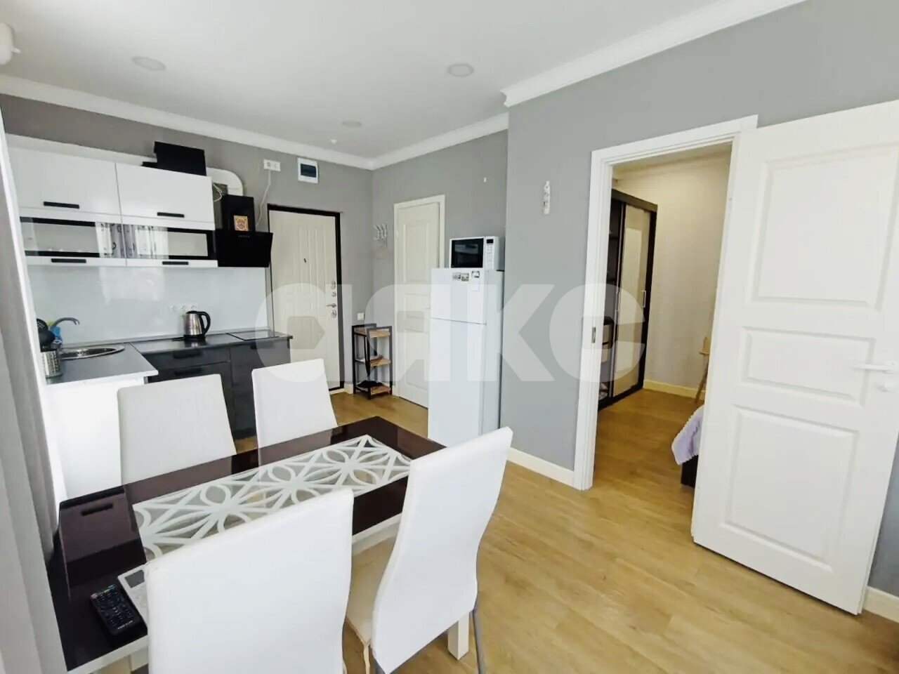 Фото №6: 1-комнатная квартира <span class="whitespace-nowrap">32 м²</span>, <span class="whitespace-nowrap">4/5 эт.</span> - Сочи, Центральный, мкр. Мамайка, ул. Волжская, 16