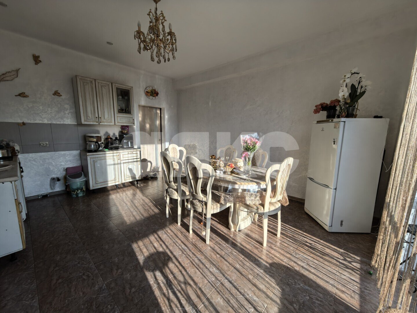 Фото №3: Дом <span class="whitespace-nowrap">202 м²</span> <span class="whitespace-nowrap">+ 6 сот.</span>, <span class="whitespace-nowrap">2 эт.</span> - Сочи, Лазаревский, п. Нижняя Беранда, ул. Главная, 2/12