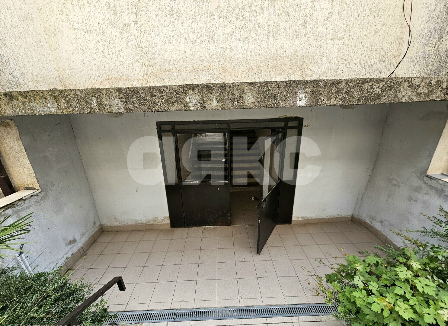 Фото №11: 2-комнатная квартира <span class="whitespace-nowrap">52 м²</span>, <span class="whitespace-nowrap">3/4 эт.</span> - Сочи, Центральный, Заречный, мкр. ЖСК Лесной, 44