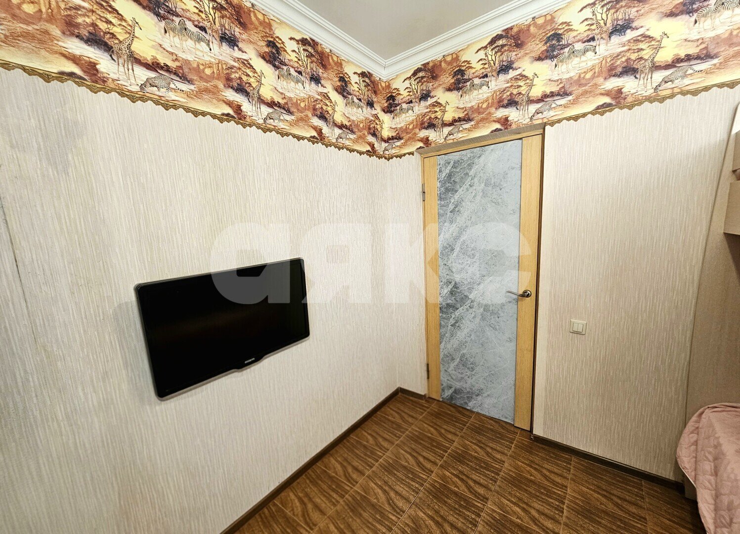 Фото №4: 2-комнатная квартира <span class="whitespace-nowrap">52 м²</span>, <span class="whitespace-nowrap">3/4 эт.</span> - Сочи, Центральный, Заречный, мкр. ЖСК Лесной, 44