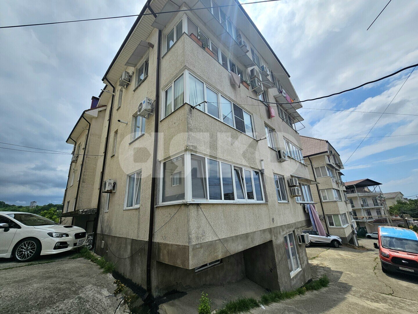 Фото №13: 2-комнатная квартира <span class="whitespace-nowrap">52 м²</span>, <span class="whitespace-nowrap">3/4 эт.</span> - Сочи, Центральный, Заречный, мкр. ЖСК Лесной, 44