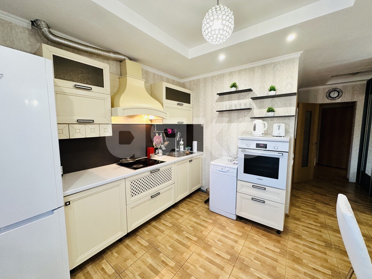 Фото №5: 3-комнатная квартира <span class="whitespace-nowrap">116 м²</span>, <span class="whitespace-nowrap">5/5 эт.</span> - Сочи, р. Хостинский, ул. Амбровая, 33
