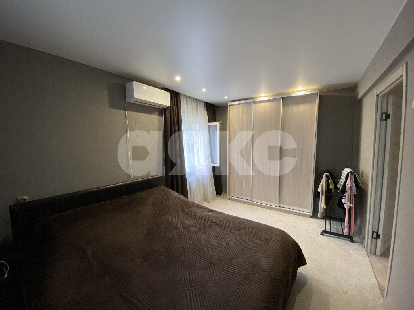 Фото №4: 2-комнатная квартира <span class="whitespace-nowrap">50 м²</span>, <span class="whitespace-nowrap">3/5 эт.</span> - Сочи, Центральный, мкр. Донская, ул. Донская, 98