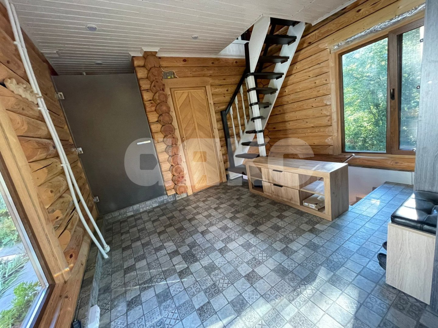 Фото №5: Дом <span class="whitespace-nowrap">183 м²</span> <span class="whitespace-nowrap">+ 12 сот.</span>, <span class="whitespace-nowrap">1 эт.</span> - Барановка (Лазаревский район), р. Лазаревский, ул. Золотая, 25/3