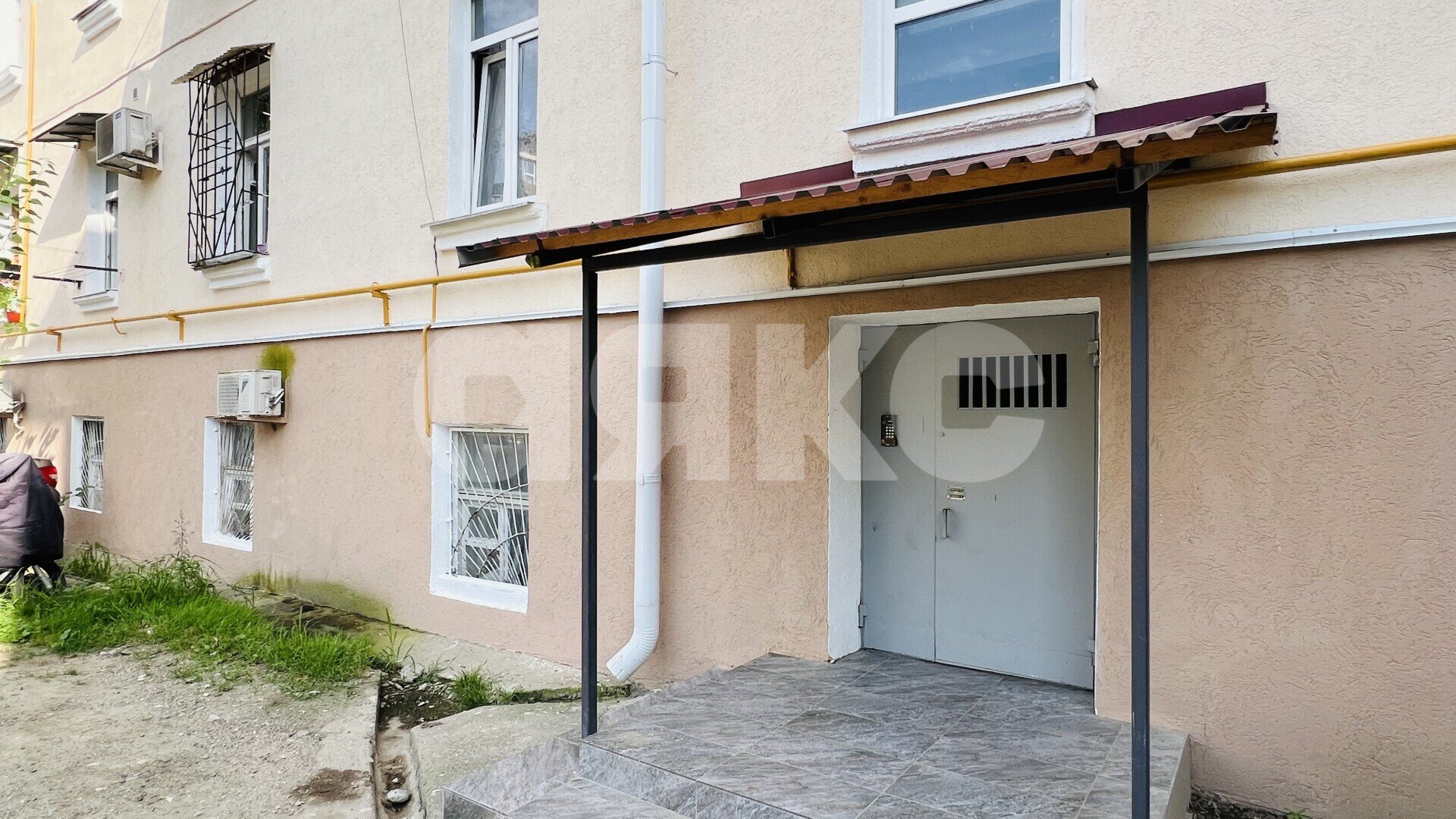 Фото №10: 1-комнатная квартира <span class="whitespace-nowrap">26 м²</span>, <span class="whitespace-nowrap">4/4 эт.</span> - Сочи, Центральный, мкр. Донская, ул. Донская, 13