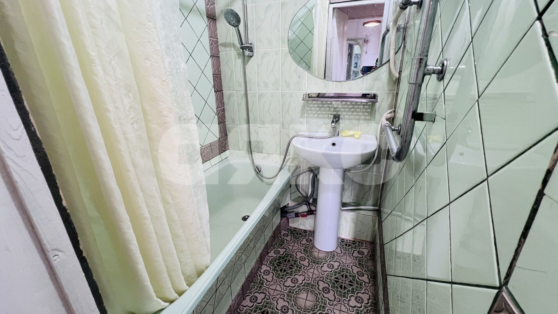 Фото №20: 2-комнатная квартира <span class="whitespace-nowrap">60 м²</span>, <span class="whitespace-nowrap">6/9 эт.</span> - Сочи, Центральный, Ареда, мкр. Больничный городок, ул. Чебрикова, 48