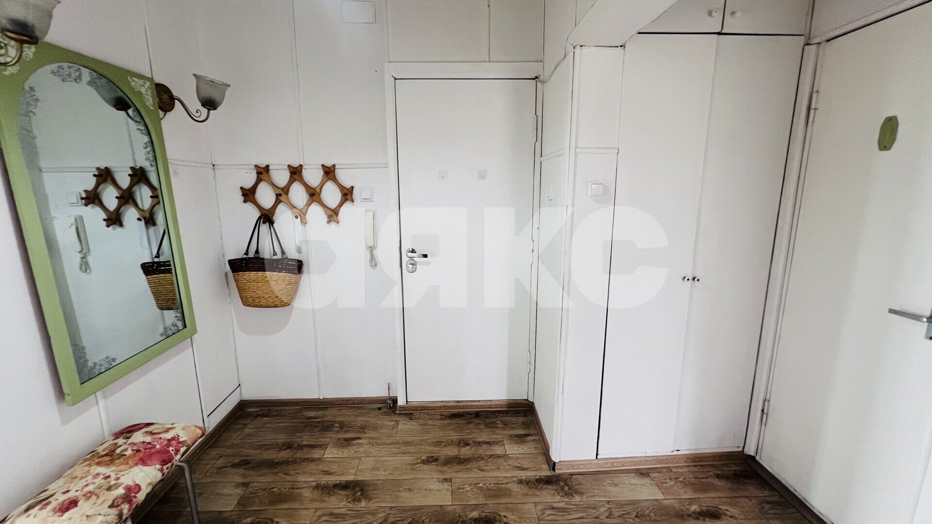 Фото №13: 2-комнатная квартира <span class="whitespace-nowrap">60 м²</span>, <span class="whitespace-nowrap">6/9 эт.</span> - Сочи, Центральный, Ареда, мкр. Больничный городок, ул. Чебрикова, 48